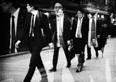Salarymen, Keith Leonin
